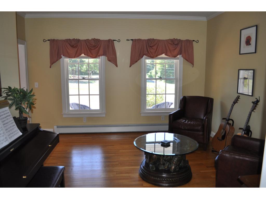 11 Farley Road Hollis, NH 03049 - Photo 17 of 34
