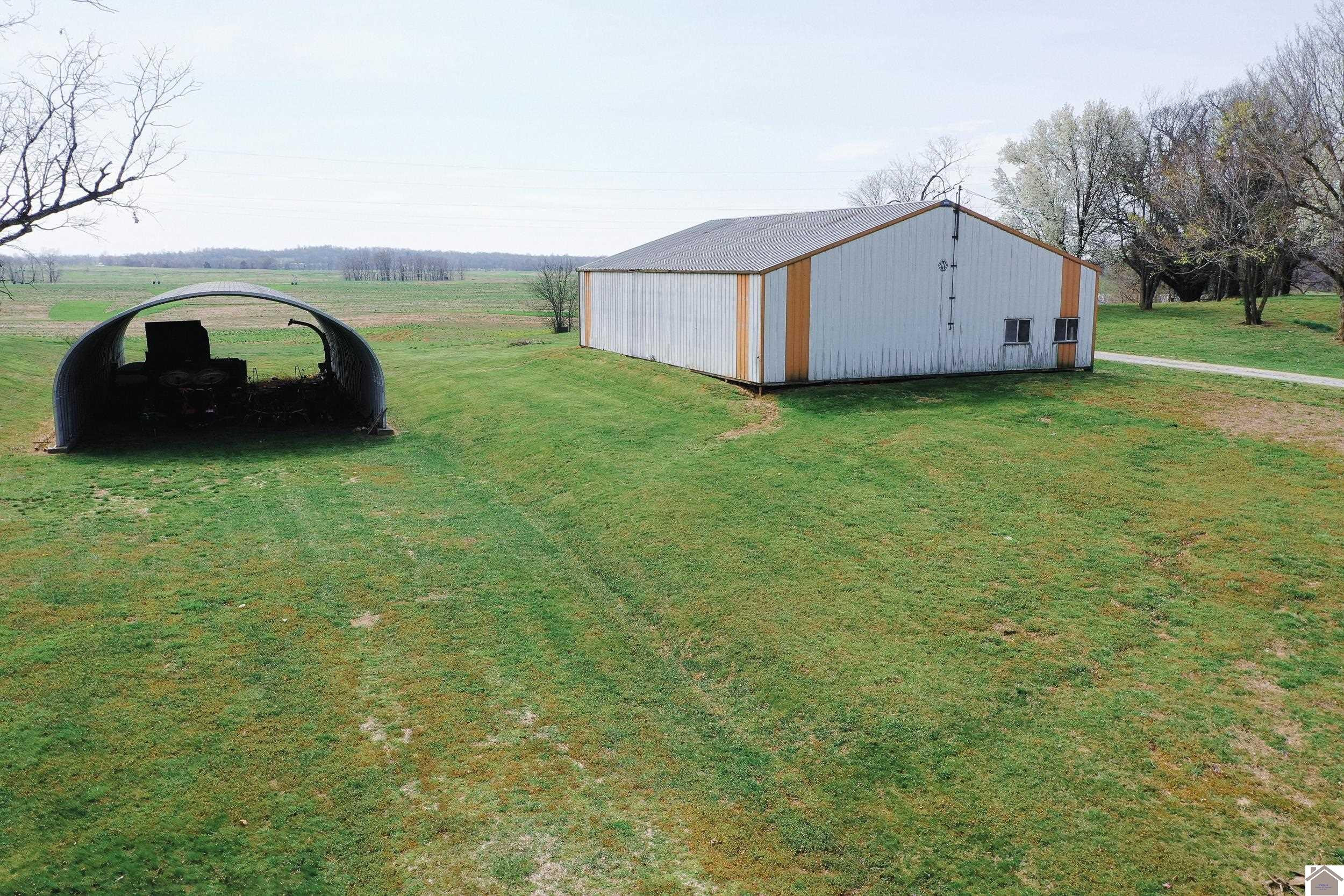88 Travis Road Princeton, KY 42445 - Photo 12 of 49 Photo 12
