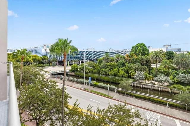 $699,000 | 2001 Meridian Avenue, Unit 518, Miami Beach, FL 33139