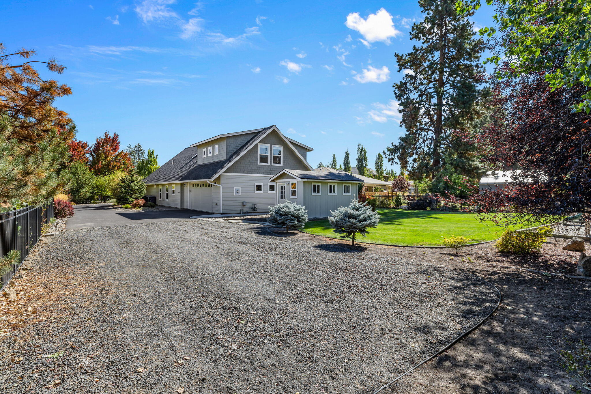 20963 Avery Lane Bend, OR 97702 - Photo 39 of 46 2024_09_27_20963_avery_lane-5