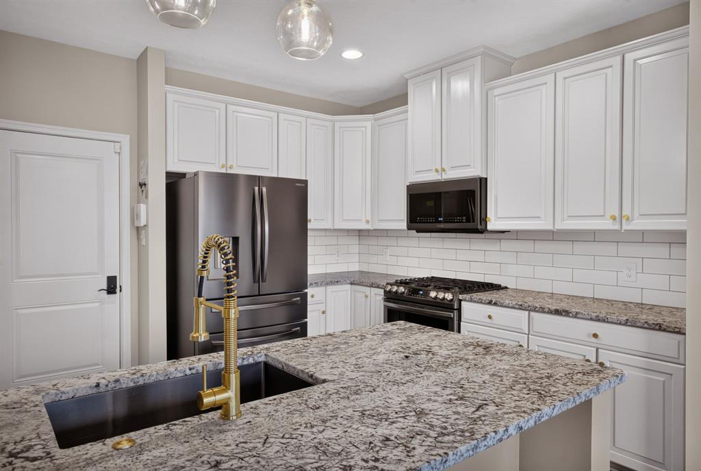 700 Rosecliff Road Wexford, PA 15090 - Photo 6 of 49 Gallery Image 6