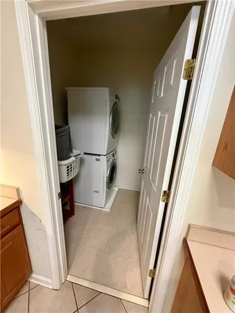 $329,900 | 1418 Raven Rock Trail, Kennesaw, GA 30152