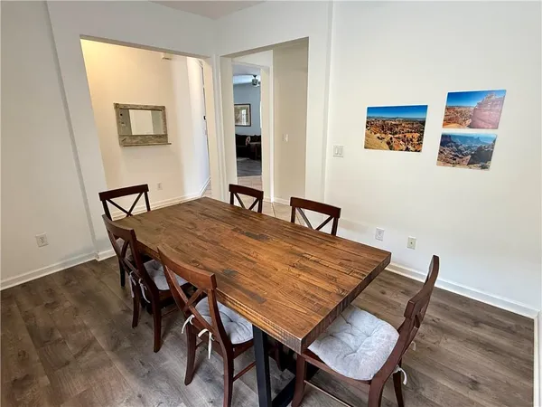 $329,900 | 1418 Raven Rock Trail, Kennesaw, GA 30152