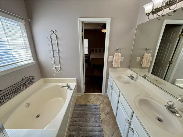 $329,900 | 1418 Raven Rock Trail, Kennesaw, GA 30152