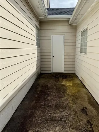 $329,900 | 1418 Raven Rock Trail, Kennesaw, GA 30152