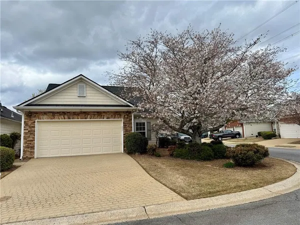 $329,900 | 1418 Raven Rock Trail, Kennesaw, GA 30152