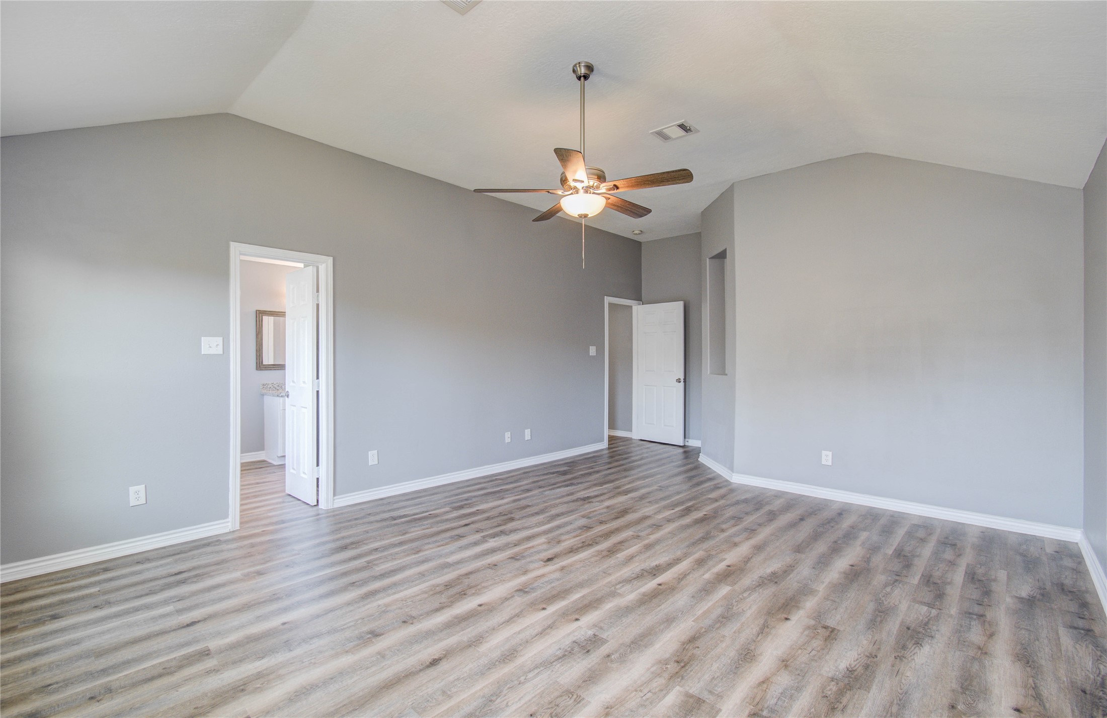 8511 Doskocil Drive Houston, TX 77044 - Photo 11 of 25