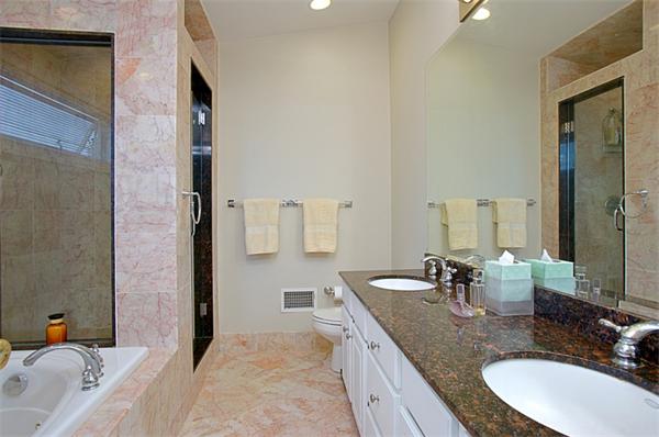115 F Street, Unit 2 Boston, MA 02127 - Photo 7 of 8