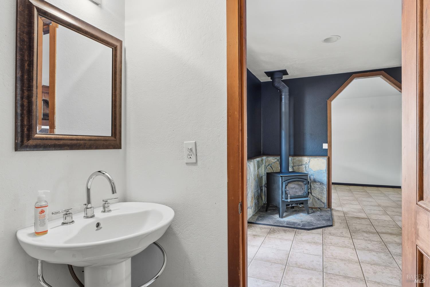 4758 Burke Hill Road Ukiah, CA 95482 - Photo 61 of 68 Gallery Image 61