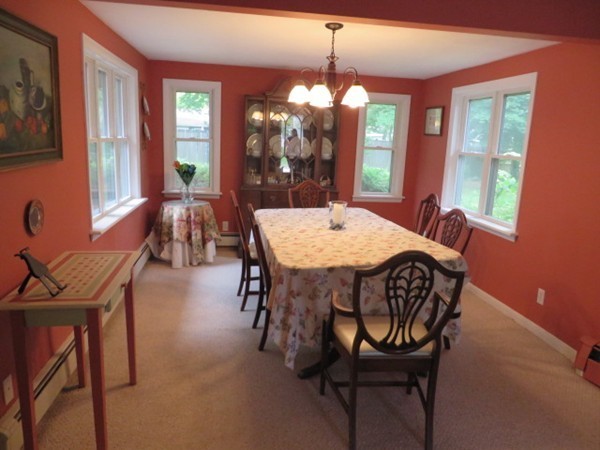 20 Elwin Road Natick, MA 01760 - Photo 7 of 18 Gallery Image 7