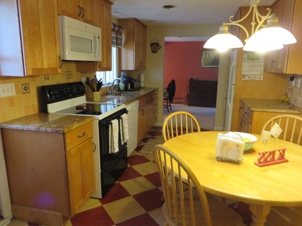 20 Elwin Road Natick, MA 01760 - Photo 10 of 18 Gallery Image 10