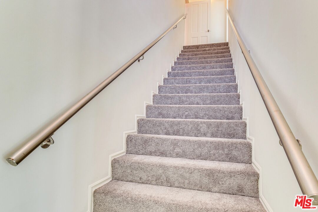 1410 Stradella Road Los Angeles, CA 90077 - Photo 16 of 42 a view of entryway