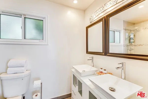 $14,975 | 1410 Stradella Road, Los Angeles, CA 90077