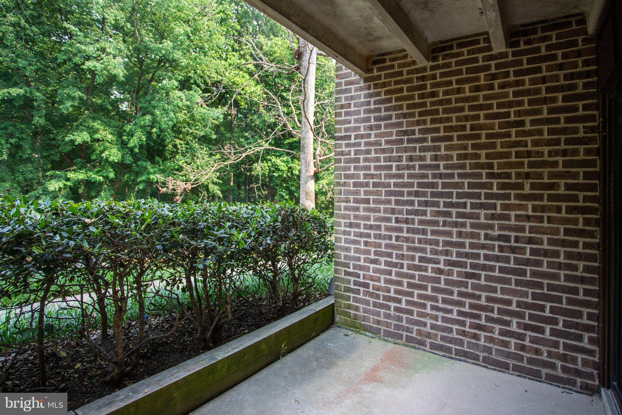 11224 Chestnut Grove Square, Unit 15 Reston, VA 20190 - Photo 27 of 40 Gallery Image 27