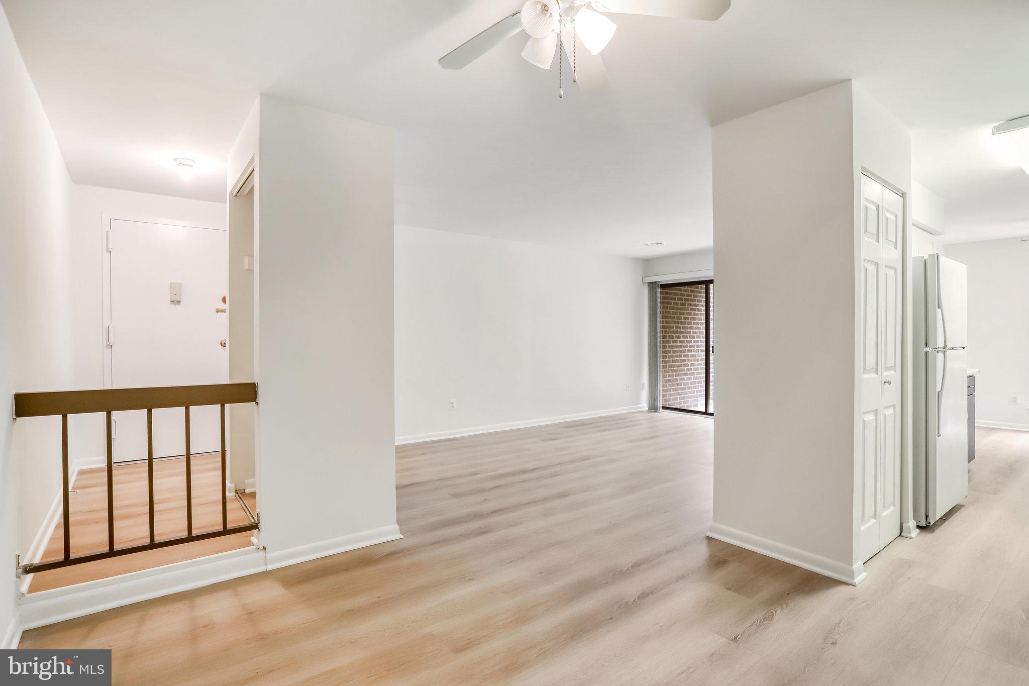 11224 Chestnut Grove Square, Unit 15 Reston, VA 20190 - Photo 7 of 40 Gallery Image 7