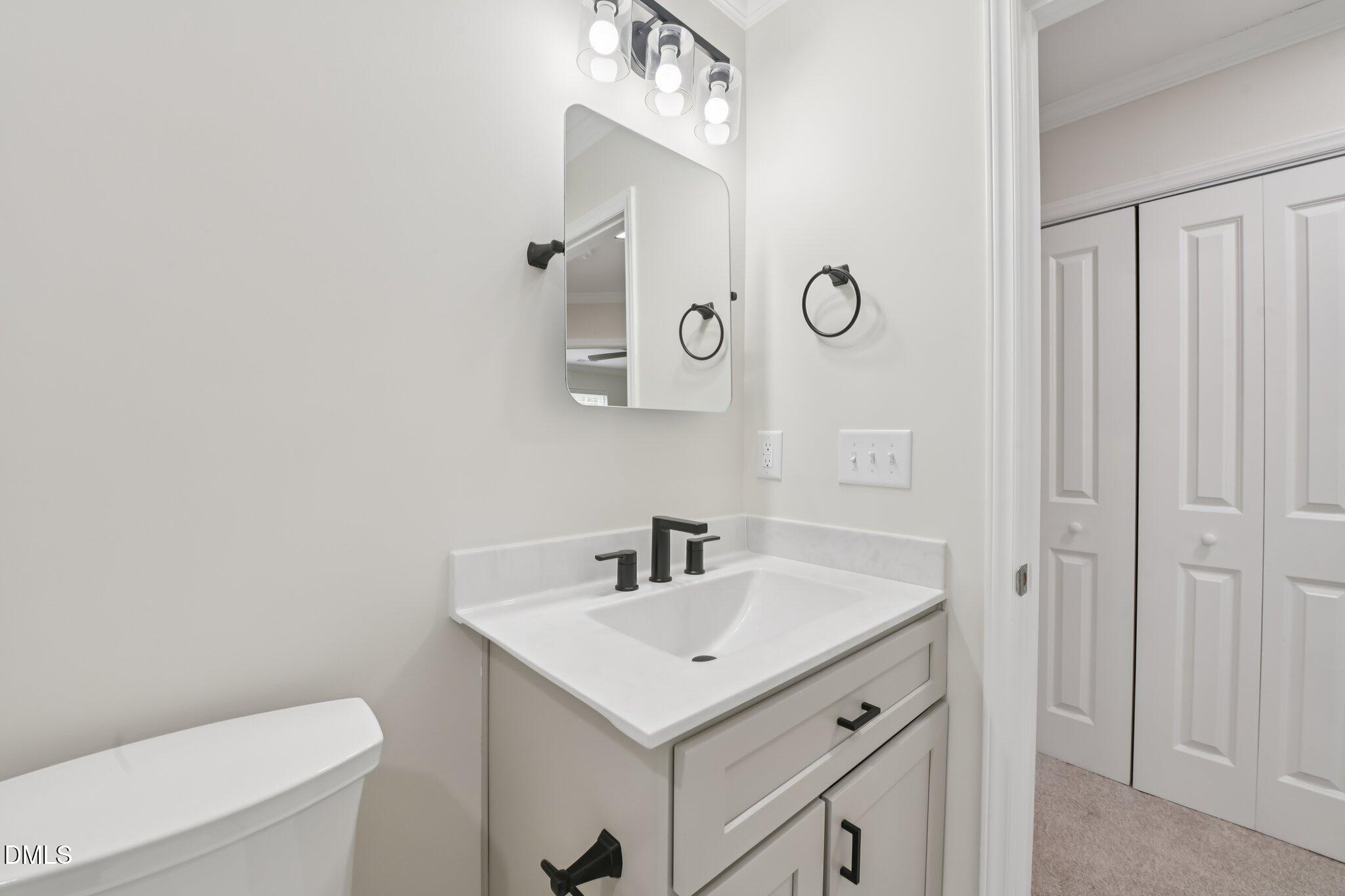 5919 Hourglass Court Raleigh, NC 27612 - Photo 24 of 33