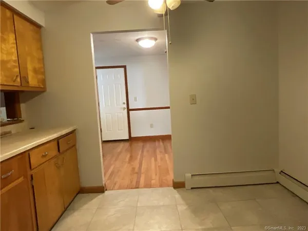 $2,550 | 2 Eastview Drive, Vernon, CT 06066