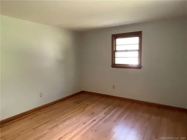 $2,550 | 2 Eastview Drive, Vernon, CT 06066