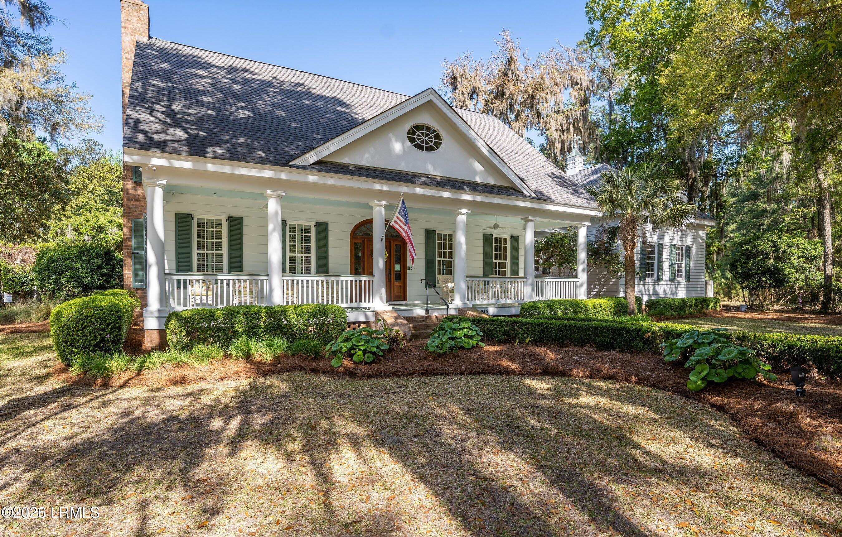 421 Battery Chase Beaufort, SC 29902 - Photo 11 of 21 DSC04398-HDR-1.jpg-SMALL.JPG-FULL.JPG-FU