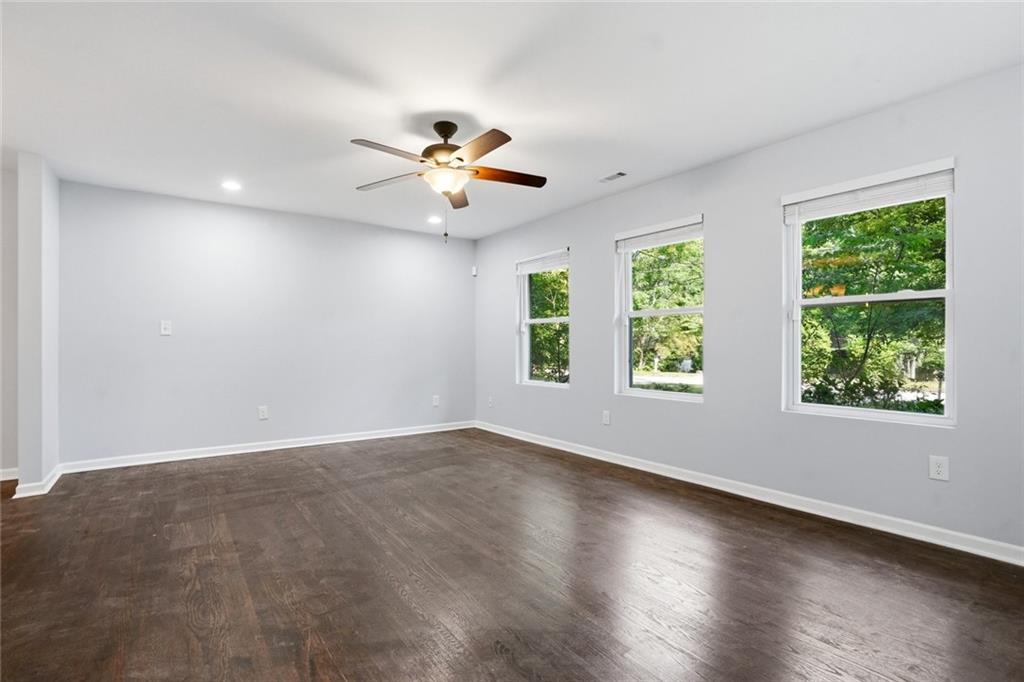 3115 Robin Road Decatur, GA 30032 - Photo 6 of 26