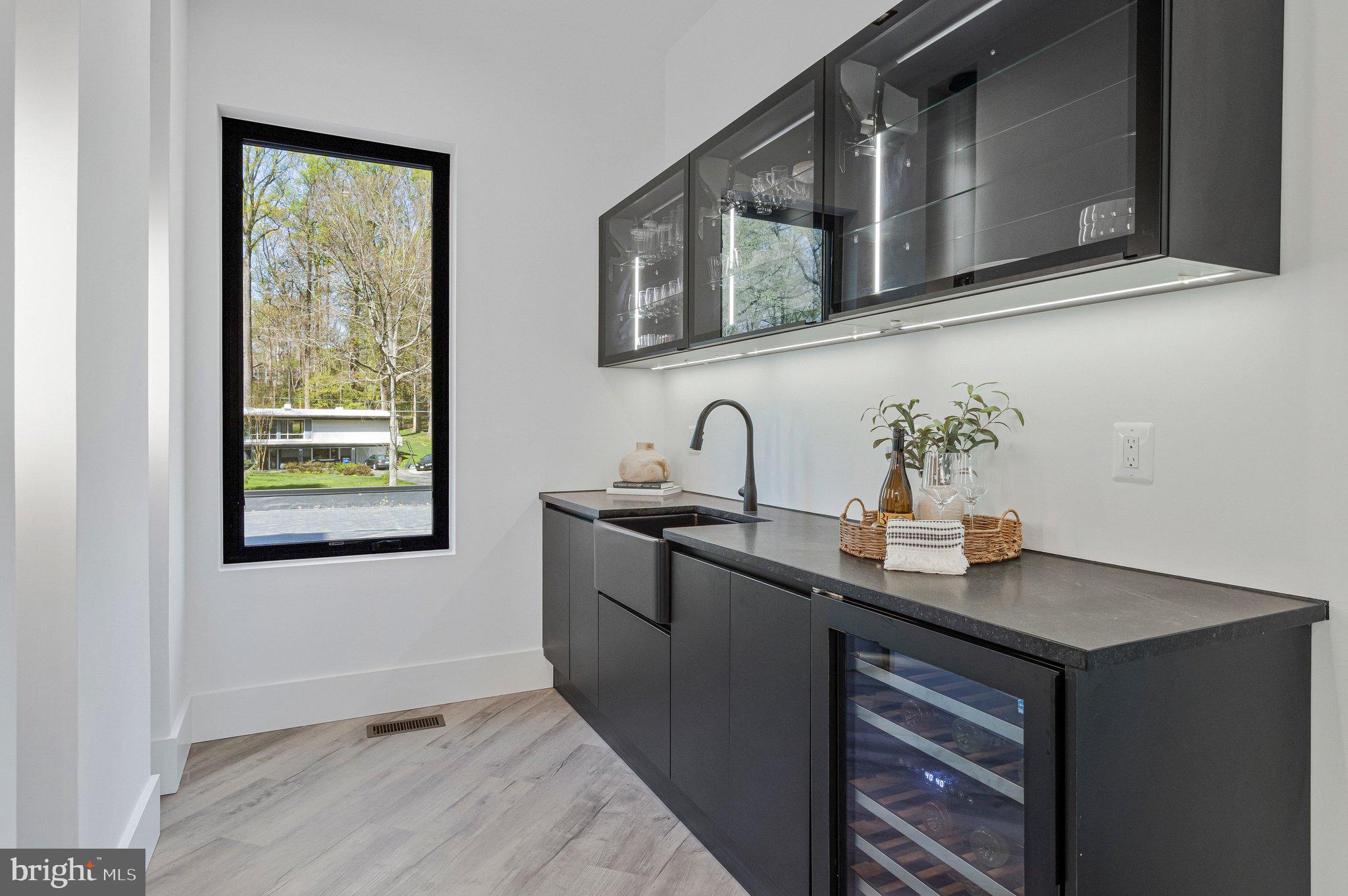 3525 Glenbrook Road Fairfax, VA 22031 - Photo 34 of 111 Another view of the butlers pantry