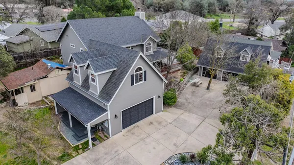 $712,000 | 18594 Poplar Street, Plymouth, CA 95669