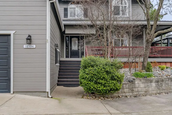 $712,000 | 18594 Poplar Street, Plymouth, CA 95669