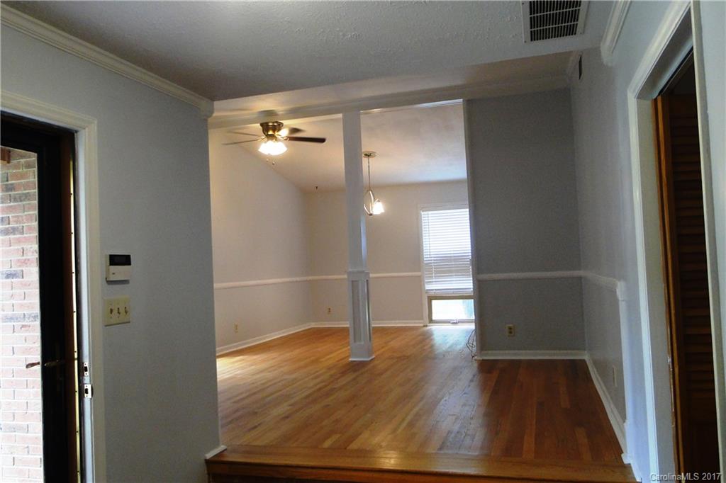 5916 Sullins Road Charlotte, NC 28214 - Photo 3 of 14 Gallery Image 3