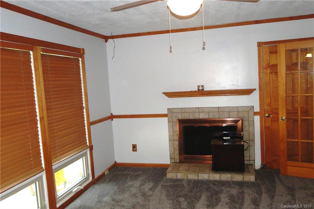 5916 Sullins Road Charlotte, NC 28214 - Photo 7 of 14 Gallery Image 7