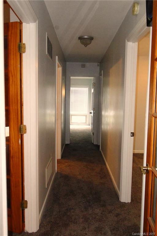 5916 Sullins Road Charlotte, NC 28214 - Photo 8 of 14 Gallery Image 8