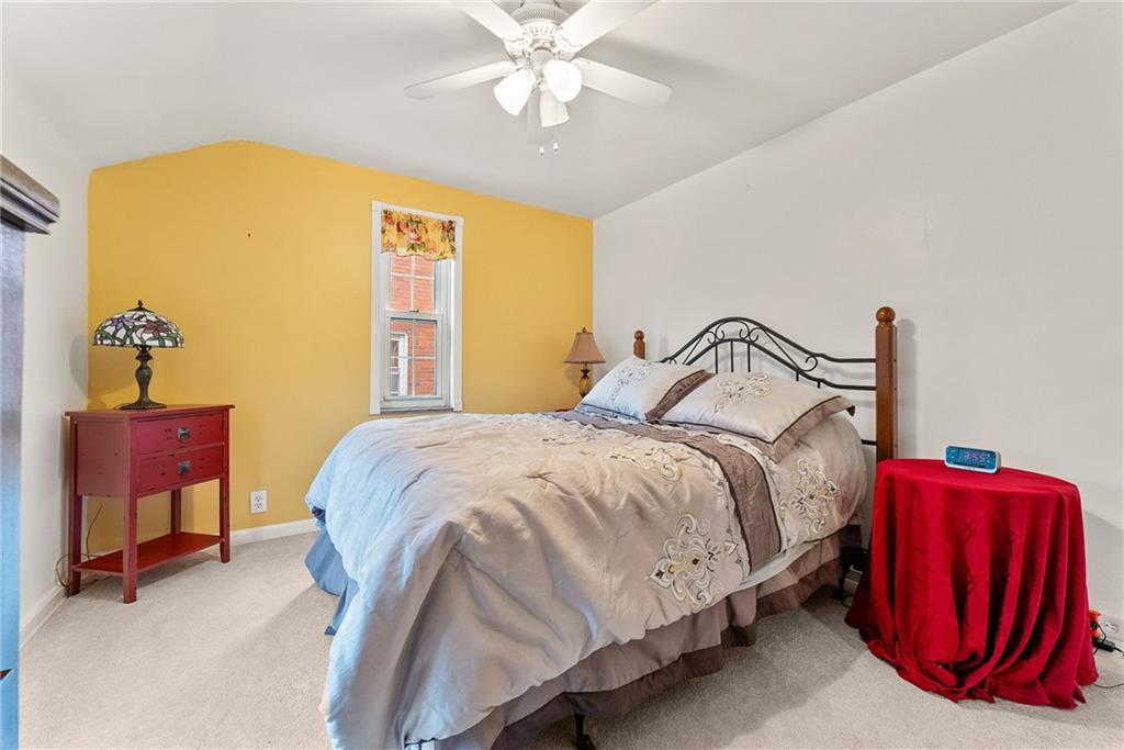 762 Scott Road Pittsburgh, PA 15228 - Photo 24 of 39 The third bedroom has a good size and shape and is equipped with a large closet.