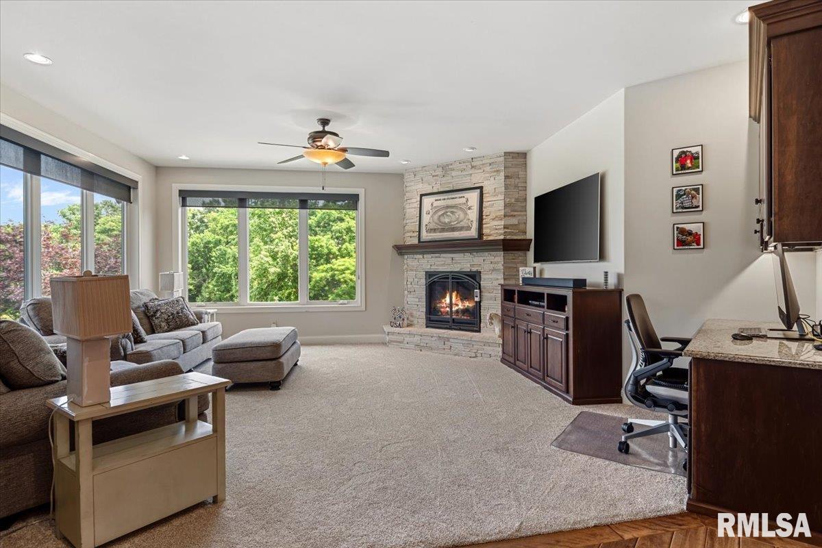 6249 Old Salem Lane Springfield, IL 62711 - Photo 18 of 88