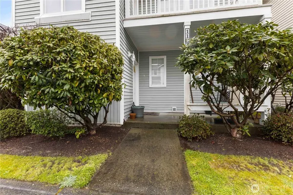 $373,000 | 11233 3rd Ave Court East, Tacoma, WA 98445