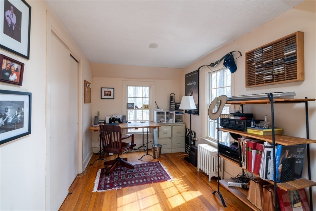 97 Leavitt Street Hingham, MA 02043 - Photo 17 of 35