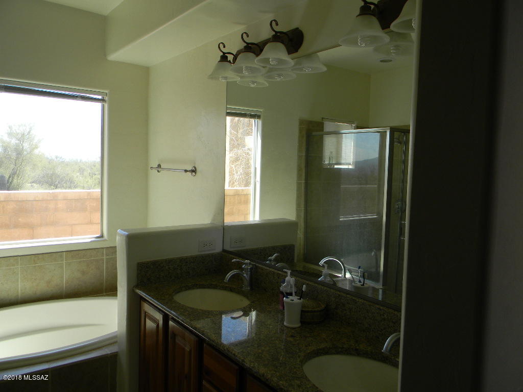 4481 West Crystal Ranch Place Marana, AZ 85658 - Photo 19 of 41
