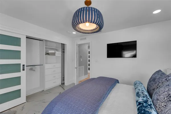 $15,000 | 2720 Northeast 7th Street, Pompano Beach, FL 33062