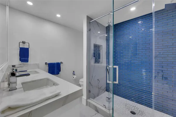 $15,000 | 2720 Northeast 7th Street, Pompano Beach, FL 33062