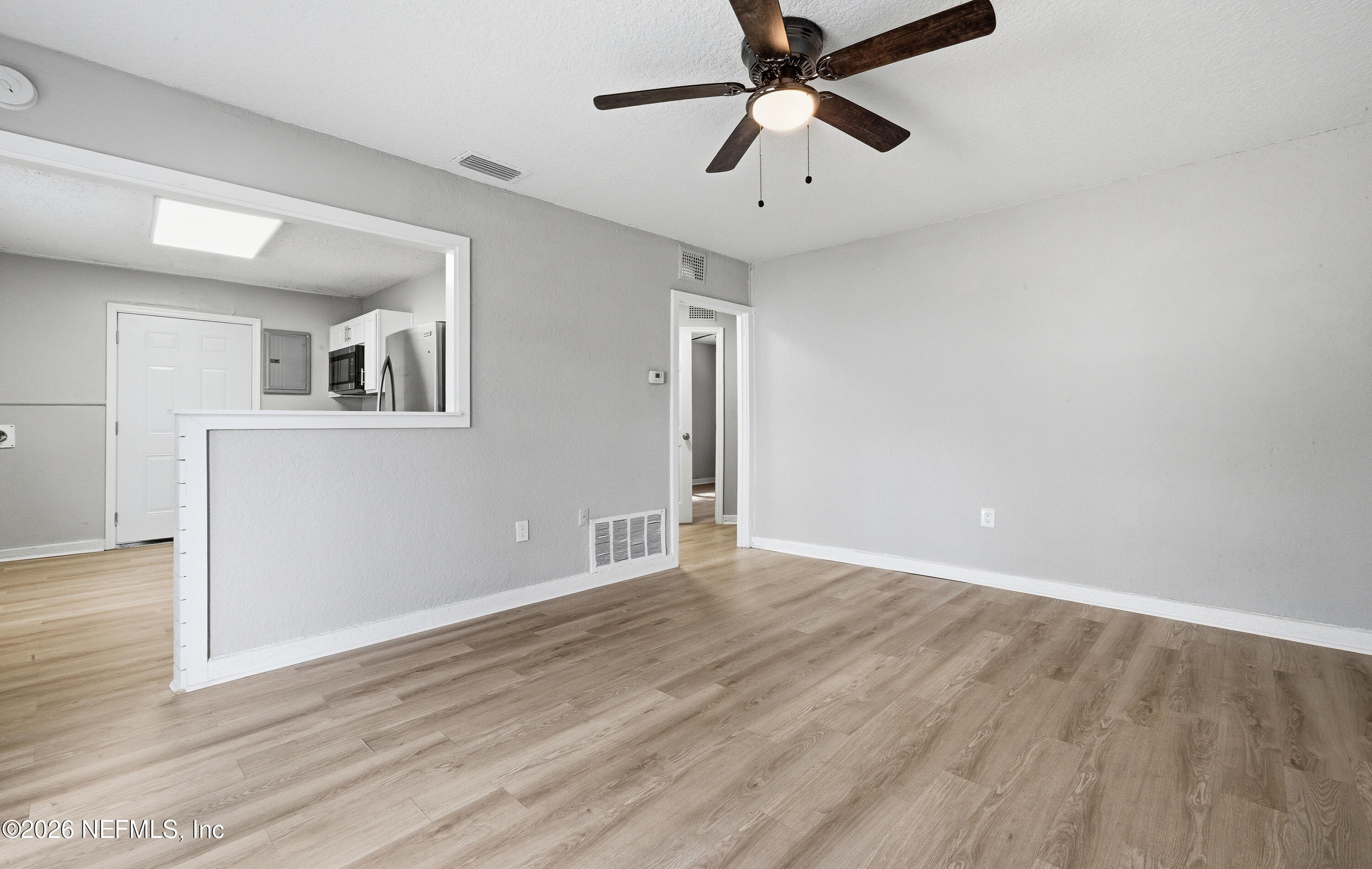 5931 Wilmar Road West Jacksonville, FL 32244 - Photo 3 of 19 Living Rm a