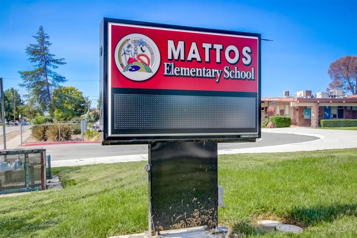 38061 Blacow Road Fremont, CA 94536 - Photo 65 of 65 a sign on the side of the road