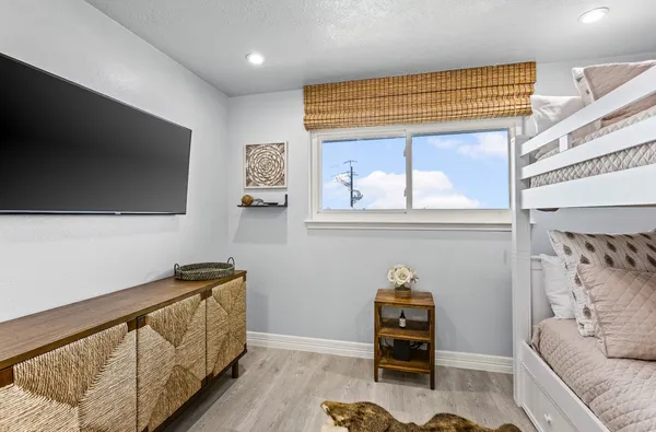 $394,000 | 7600 Seawall Boulevard, Unit 208, Galveston, TX 77551