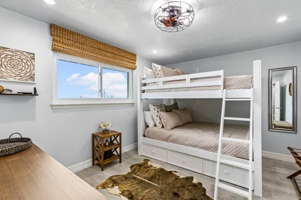 $394,000 | 7600 Seawall Boulevard, Unit 208, Galveston, TX 77551