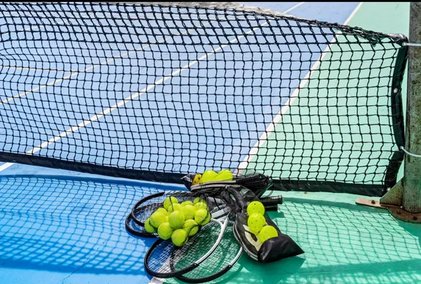 $394,000 | 7600 Seawall Boulevard, Unit 208, Galveston, TX 77551