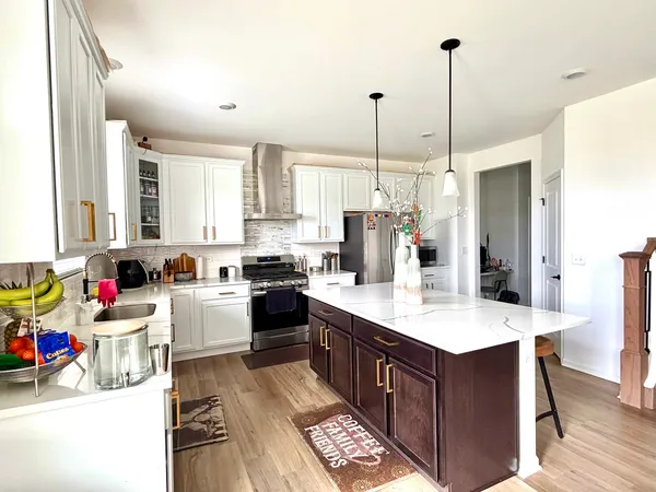 $4,350 | 15210 South Emerson Street, Plainfield, IL 60544