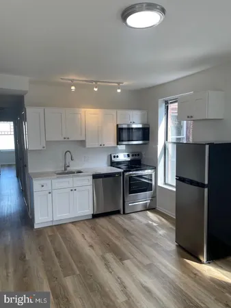 $2,250 | 1904 Fairmount Avenue, Unit 3, Philadelphia, PA 19130