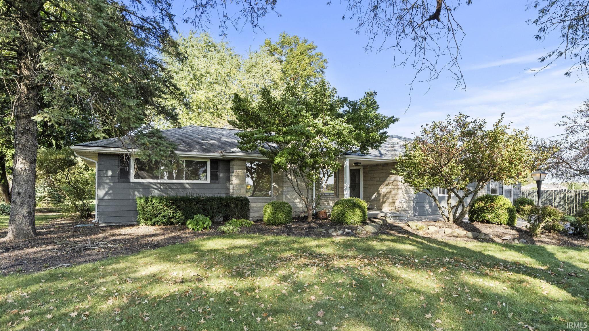 8951 Stellhorn Road Fort Wayne, IN 46835 - Photo 1 of 29 Gallery Image 1