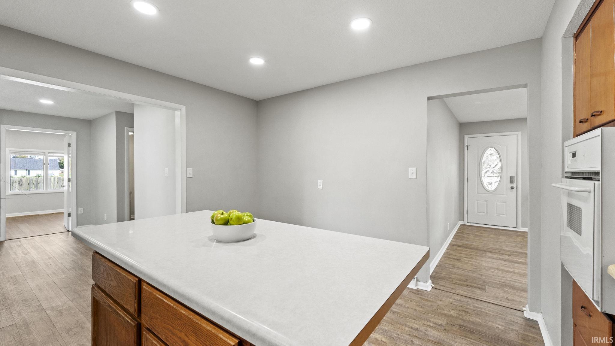 8951 Stellhorn Road Fort Wayne, IN 46835 - Photo 7 of 29 Gallery Image 7