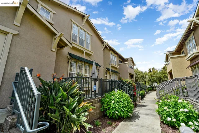 $549,990 | 10859 Packard Street, Unit 155, Oakland, CA 94603