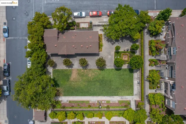 $549,990 | 10859 Packard Street, Unit 155, Oakland, CA 94603