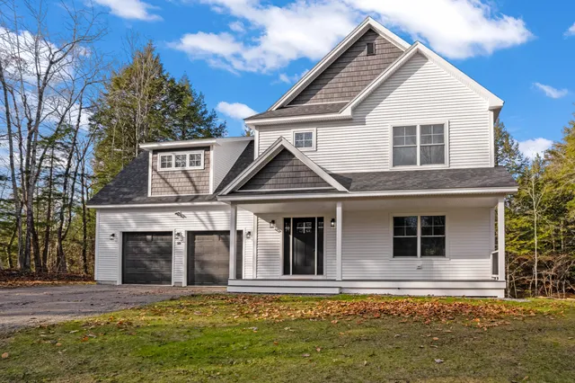 $929,900 | 80 Sky Drive, Windham, ME 04062