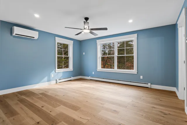 $949,900 | 80 Sky Drive, Windham, ME 04062